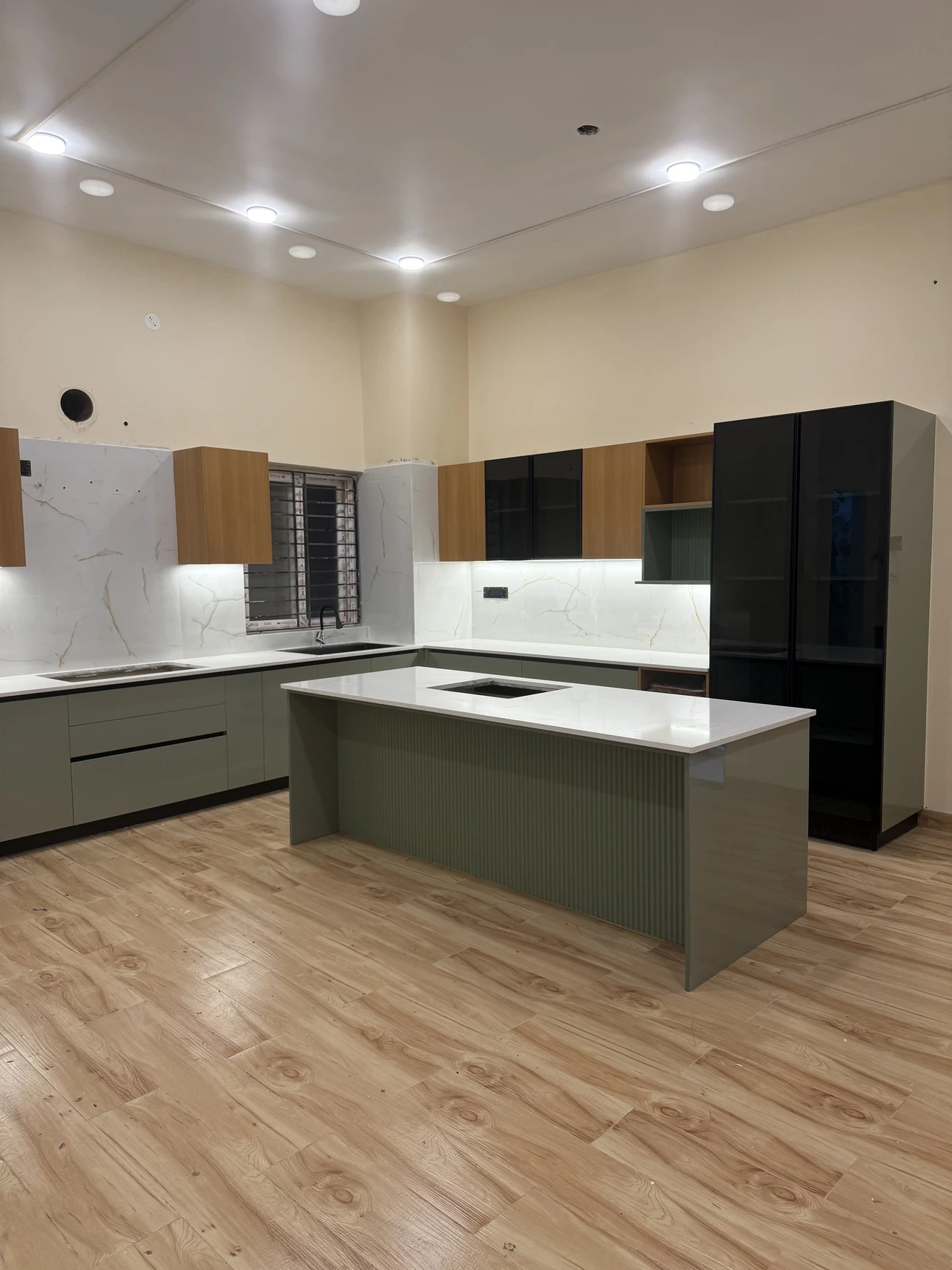 Island Kitchen 03